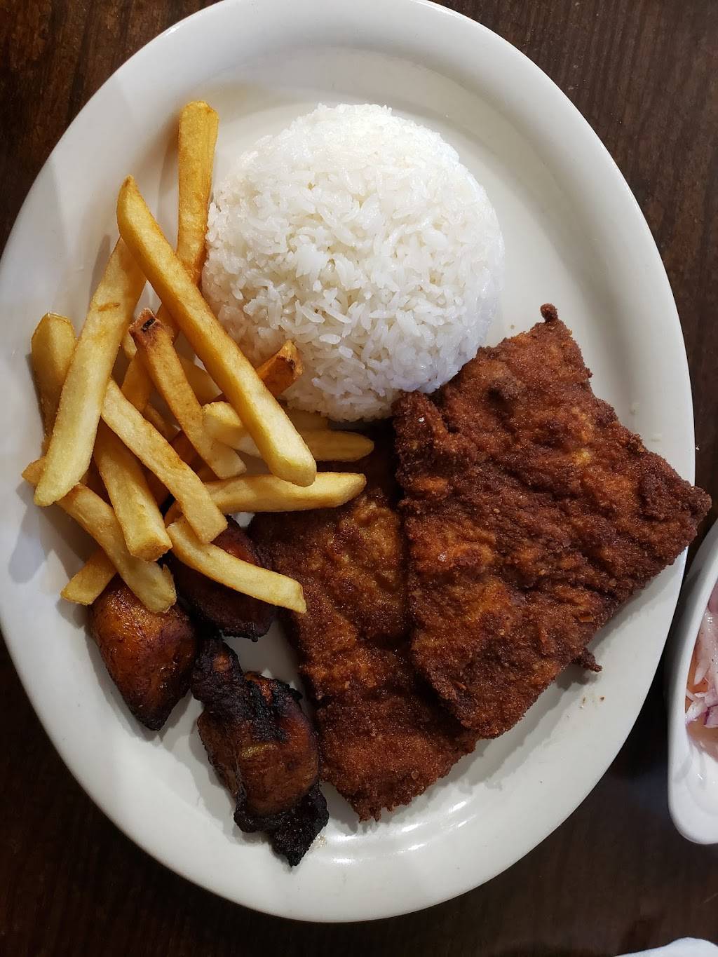 Cacaos Latin restaurant bar | restaurant | 4512 W Market St, Greensboro, NC 27407, USA | 3368973133 OR +1 336-897-3133