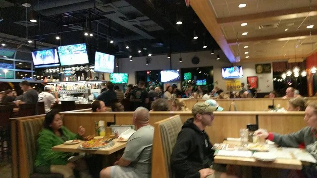 Old Chicago | restaurant | 1579 E Cheyenne Mountain Blvd, Colorado Springs, CO 80906, USA | 7195760433 OR +1 719-576-0433