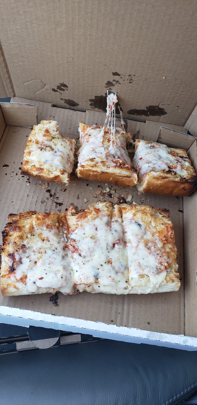 Calzone Italia | restaurant | 413 W Shields Ave, Fresno, CA 93705, USA | 5592243344 OR +1 559-224-3344