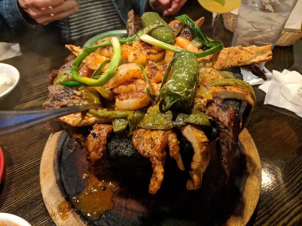 Old Santa Fe | restaurant | 592 McCaslin Blvd, Louisville, CO 80027, USA | 7208908456 OR +1 720-890-8456