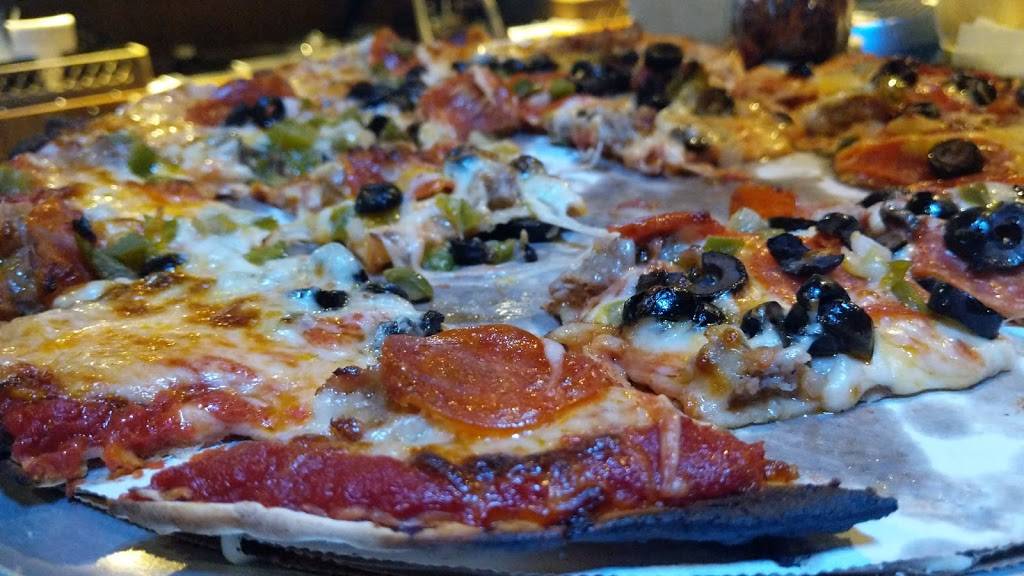 Fin N Feather Showboats | restaurant | 22 W Main St, Winneconne, WI 54986, USA | 9205824305 OR +1 920-582-4305