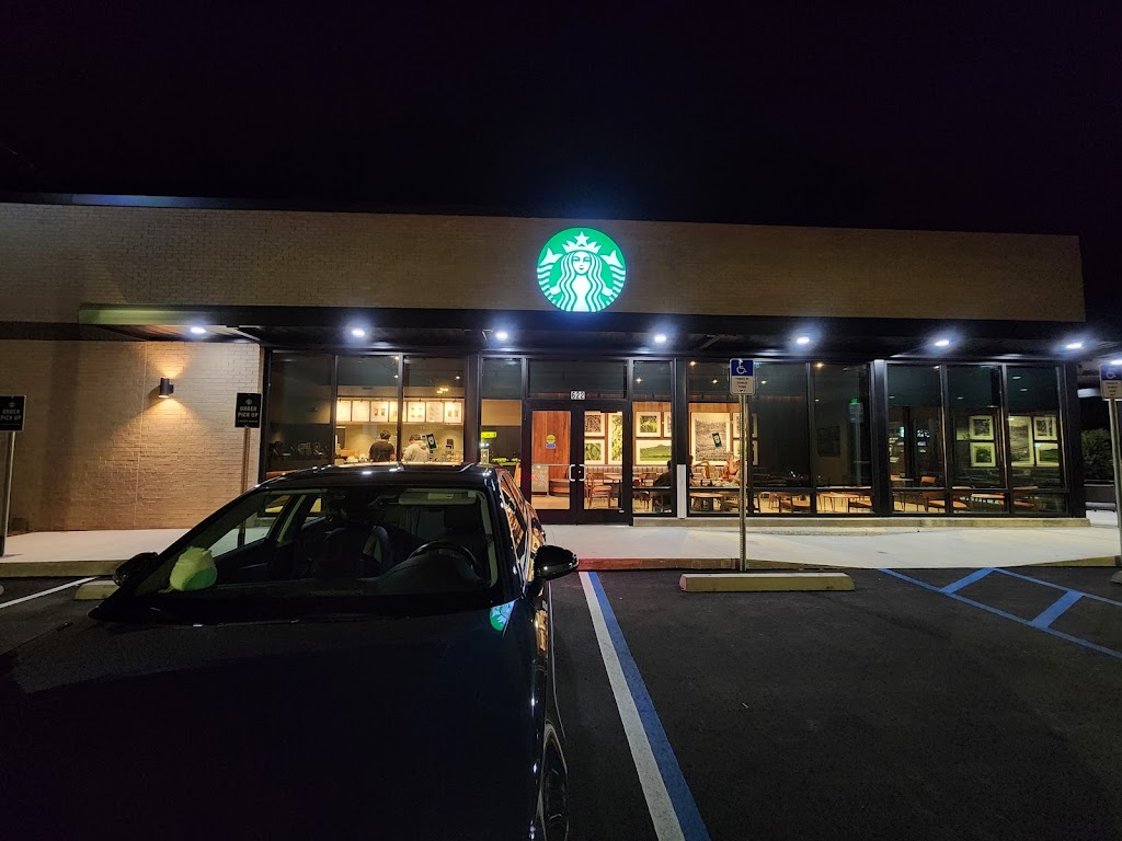 Starbucks | cafe | 622 Hugh Adams Rd, Defuniak Springs, FL 32435, USA | 8509202293 OR +1 850-920-2293
