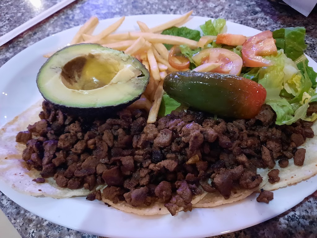 Los Colegas | restaurant | 9099 Gateway Blvd W, El Paso, TX 79925, USA | 9155914498 OR +1 915-591-4498