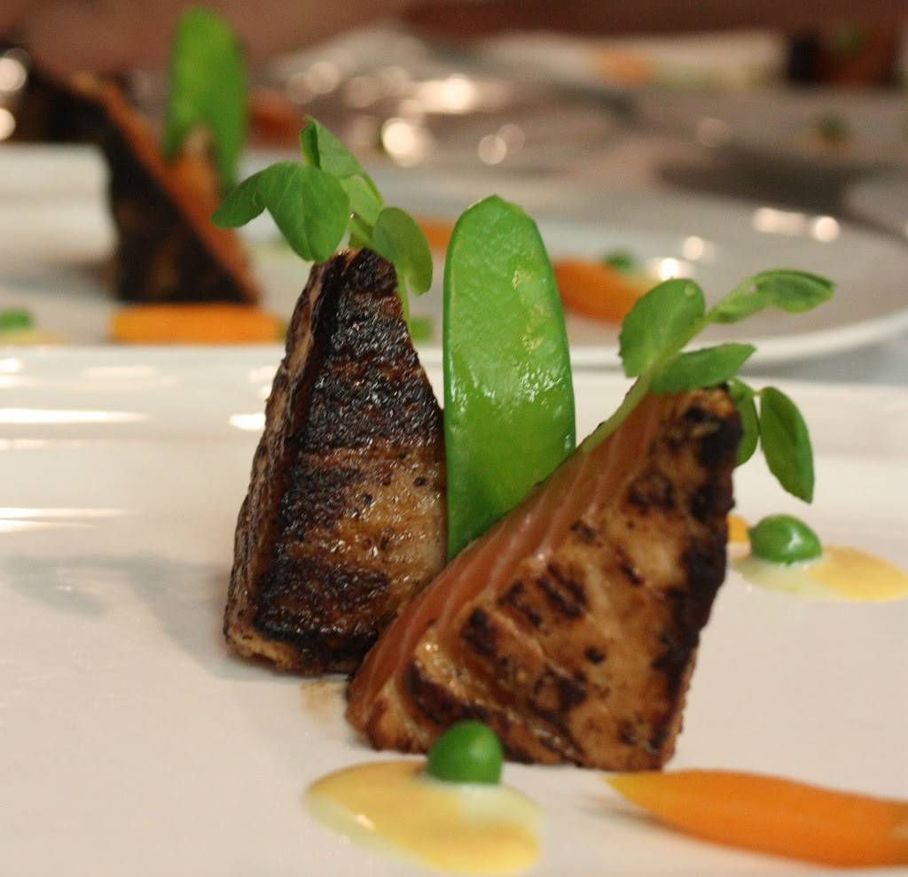 Alhadeff Grill | restaurant | 6000 16th Ave SW, Seattle, WA 98106, USA | 2069345817 OR +1 206-934-5817