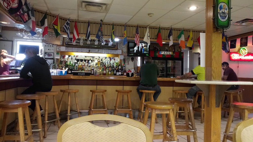 Alexs Kitchen Somerville | restaurant | 26 Springfield St, Somerville, MA 02143, USA | 6179455840 OR +1 617-945-5840