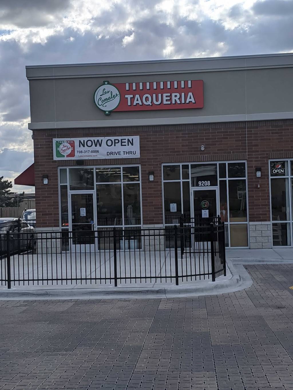 Taqueria Los Comales Evergreen Park | restaurant | 9208 S Western Ave, Evergreen Park, IL 60805, USA | 7083178006 OR +1 708-317-8006