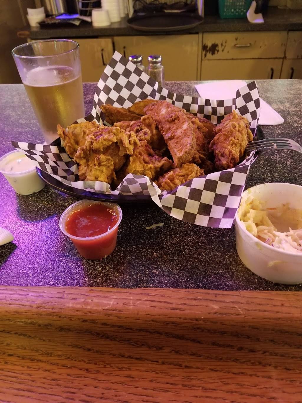 2121 Tavern | restaurant | 2121 112th St E #3729, Tacoma, WA 98445, USA | 2535362100 OR +1 253-536-2100