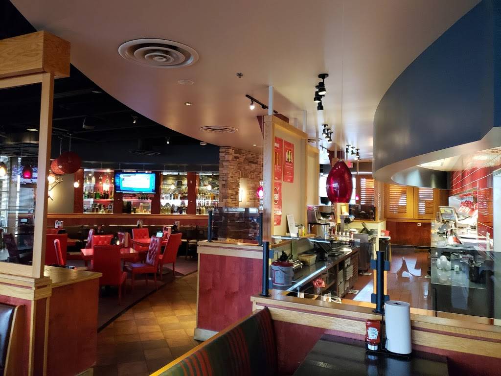 Red Robin Gourmet Burgers and Brews | restaurant | 14797 N Kelsey St, Monroe, WA 98272, USA | 3608059949 OR +1 360-805-9949