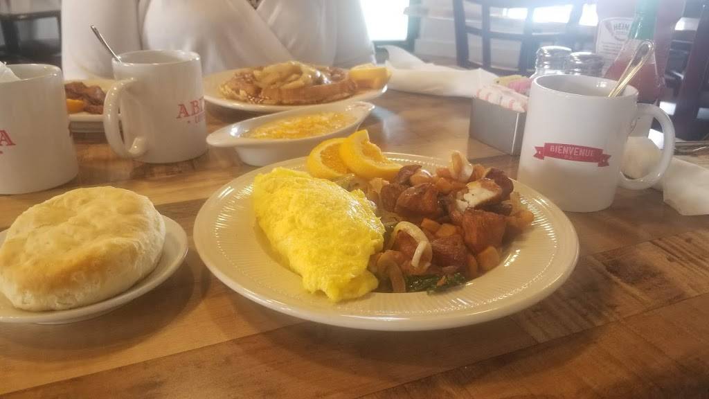 Bienvenue on Hickory | restaurant | 467 Hickory Ave, Harahan, LA 70123, USA | 5043054792 OR +1 504-305-4792