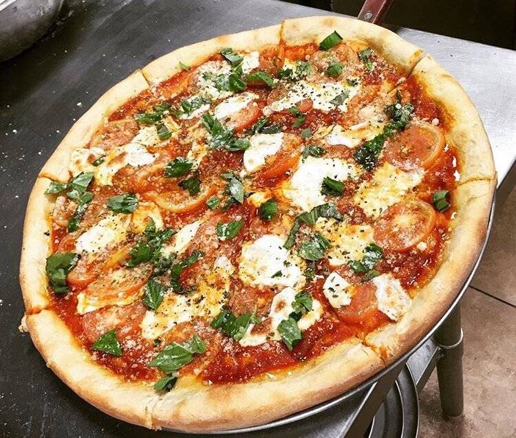 Pinas Pizza | meal delivery | Pine Lake Shopping Center, 12041 SW 117th Ave, Miami, FL 33176, USA | 3052543333 OR +1 305-254-3333