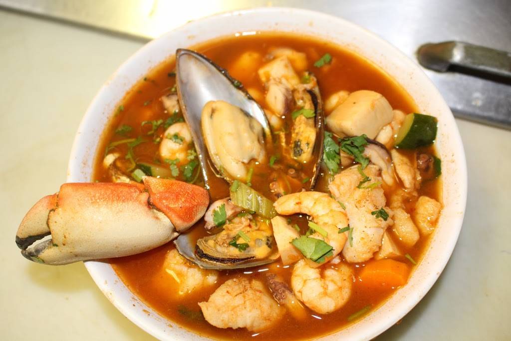 Mar Y Tierra | restaurant | 712 N Eastern Ave, Las Vegas, NV 89101, USA | 7023845151 OR +1 702-384-5151