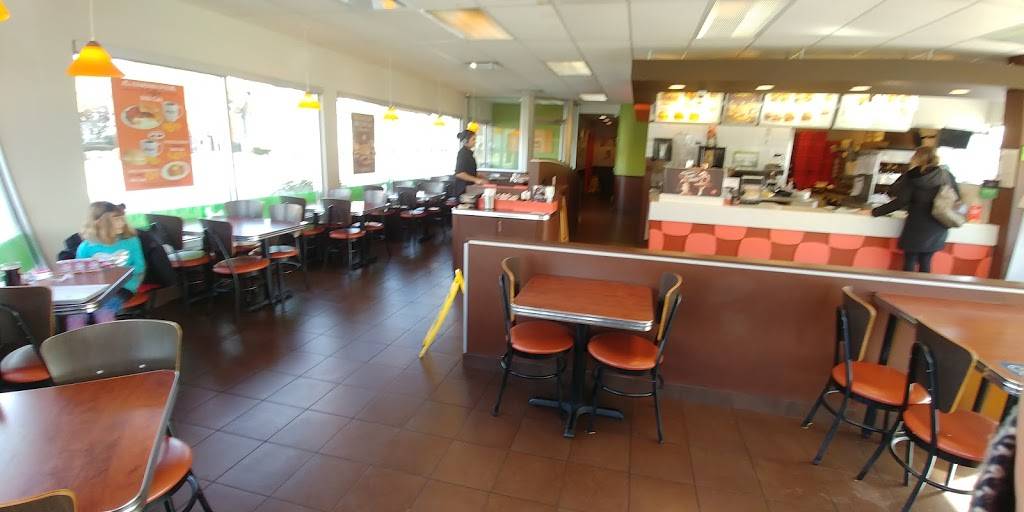 A&W Canada | restaurant | 190 Barton St E, Hamilton, ON L8L 2W8, Canada | 2894261986 OR +1 289-426-1986