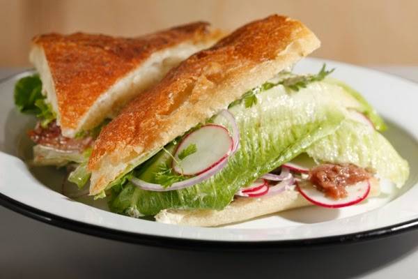 Court Street Grocers LaGuardia Place | restaurant | 540 LaGuardia Pl, New York, NY 10012, USA | 2127779292 OR +1 212-777-9292