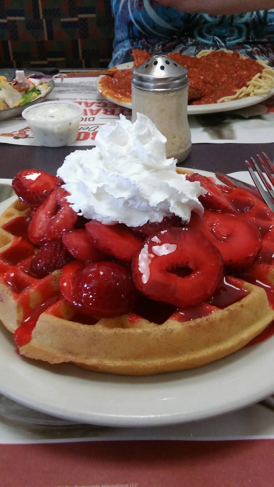 Clare Big Boy | restaurant | 10240 S Clare Ave, Clare, MI 48617, USA | 9893864525 OR +1 989-386-4525