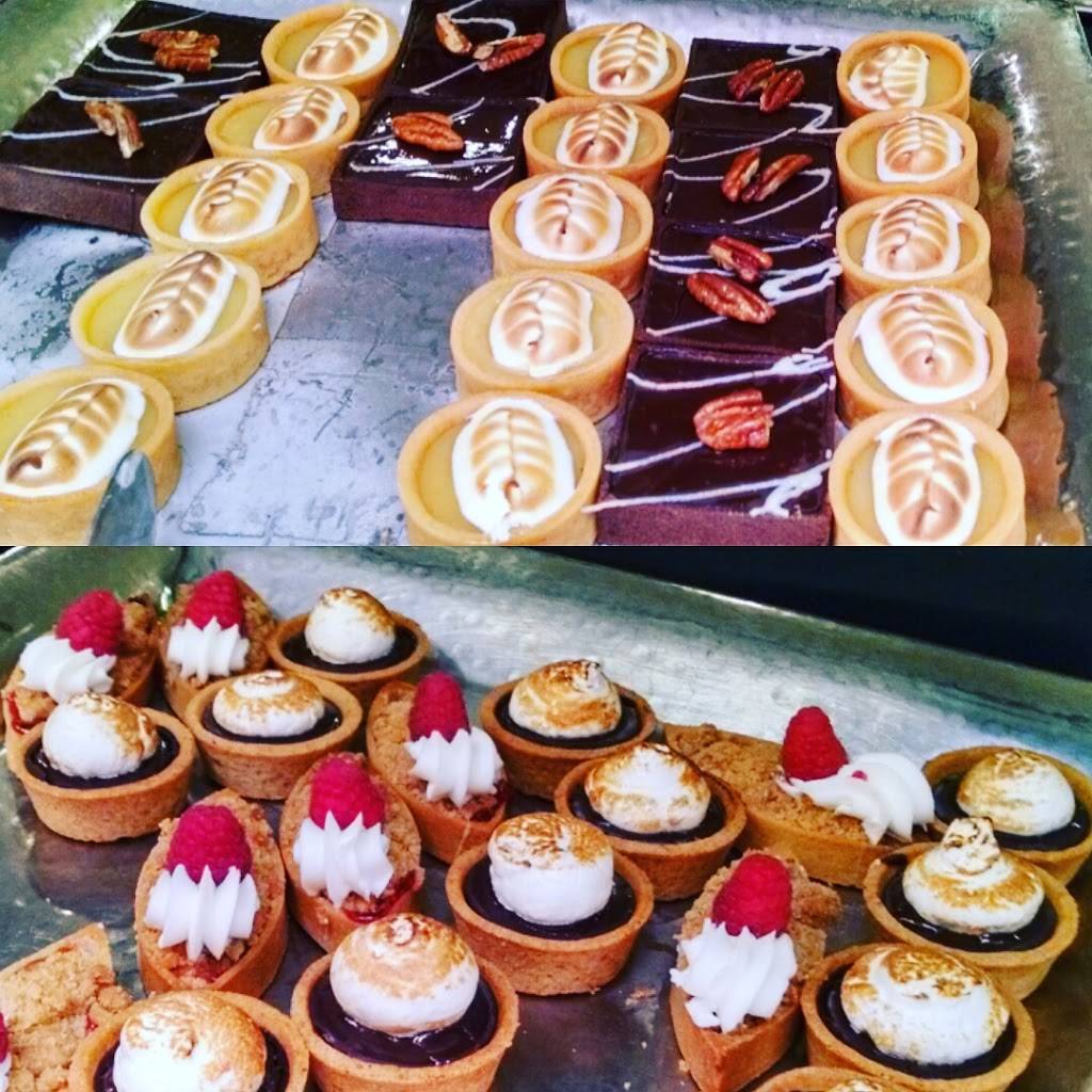 Festa Buffet | restaurant | Casino Del Sol, 5655 W Valencia Rd, Tucson, AZ 85757, USA | 5203249360 OR +1 520-324-9360