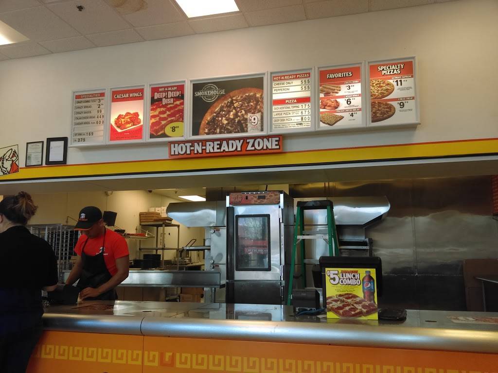 Little Caesars Pizza | meal takeaway | 216 CA-65, Lindsay, CA 93247, USA | 5595625628 OR +1 559-562-5628