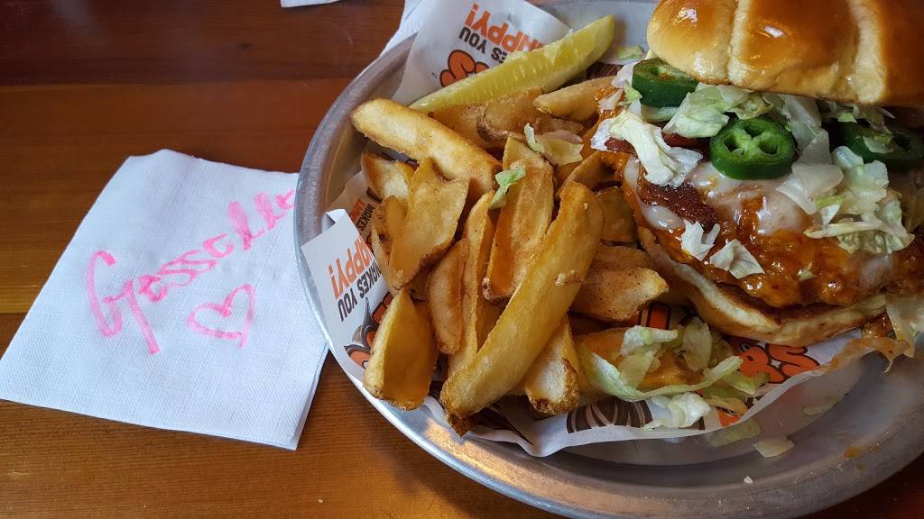 Hooters | restaurant | 10400 Spotsylvania Ave, Fredericksburg, VA 22408, USA | 5408988044 OR +1 540-898-8044