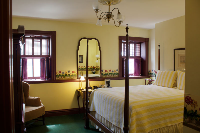 52 Stafford | restaurant | 52 S Stafford St, Plymouth, WI 53073, USA | 9208930552 OR +1 920-893-0552