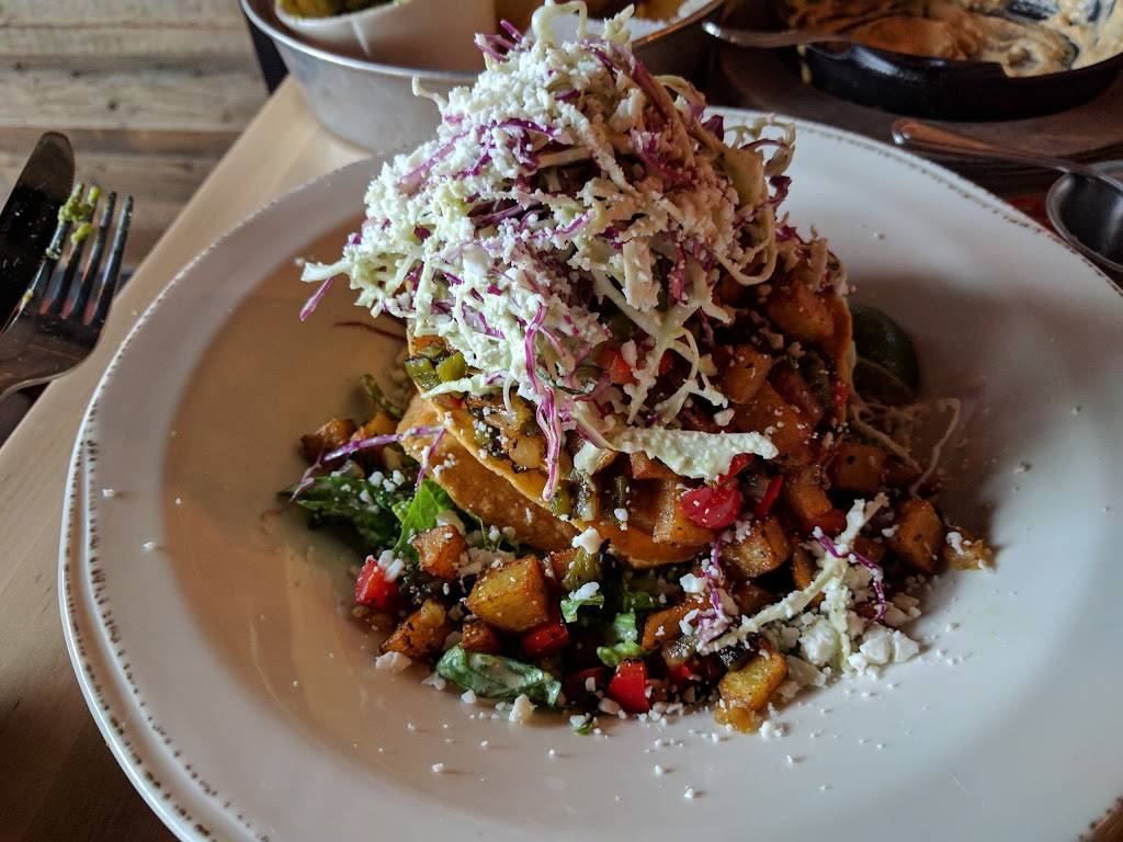 Bakersfield Cleveland | restaurant | 2058 W 25th St, Cleveland, OH 44113, USA | 2164430460 OR +1 216-443-0460