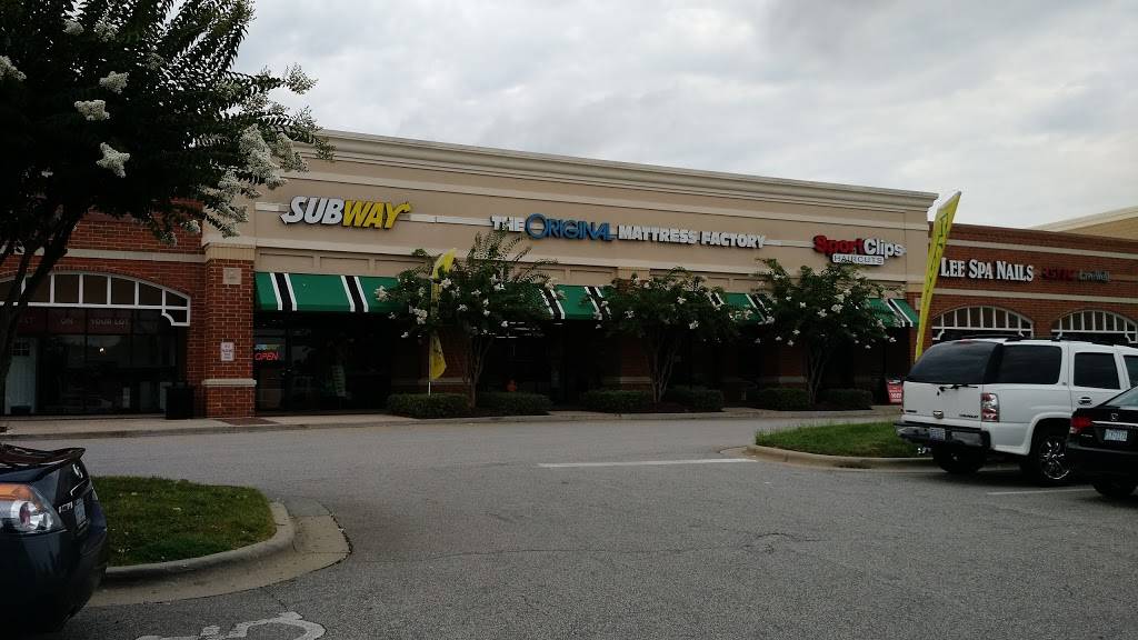 Subway | restaurant | 138 Shenstone Blvd, Garner, NC 27529, USA | 9193296281 OR +1 919-329-6281
