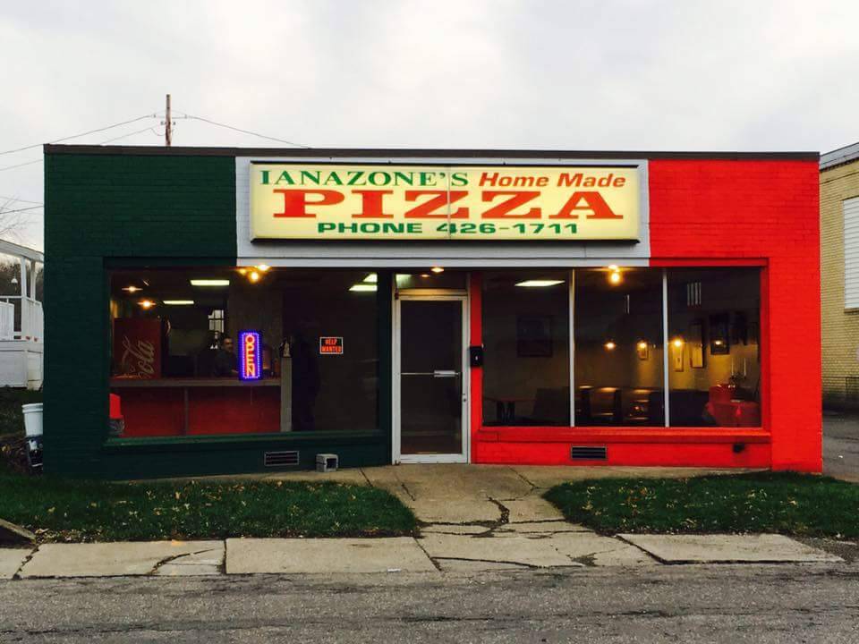 Ianazones Pizza | restaurant | 49 E Taggart St, East Palestine, OH 44413, USA | 3304261711 OR +1 330-426-1711