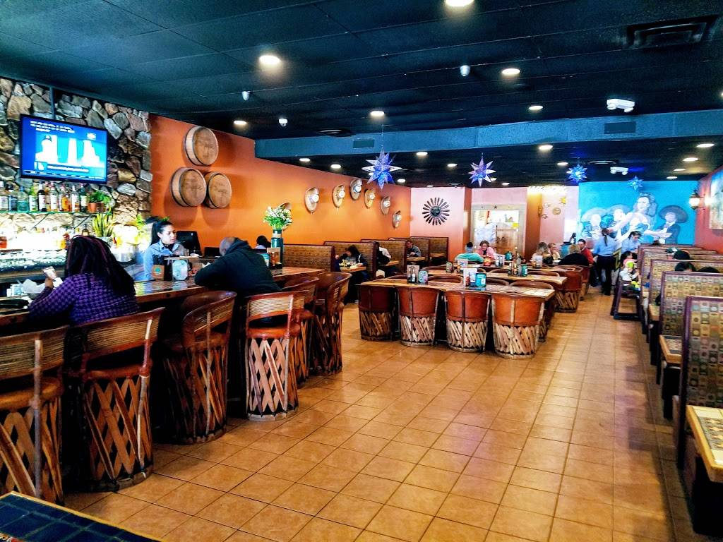 Mezcal Mexican Restaurant & Bar | restaurant | 9958 Reisterstown Rd, Owings Mills, MD 21117, USA | 4102057150 OR +1 410-205-7150