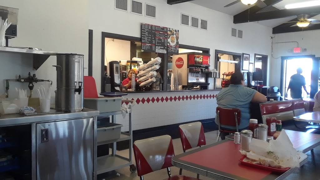 Dans Hamburgers | restaurant | 844 Airport Blvd, Austin, TX 78702, USA | 5123852262 OR +1 512-385-2262