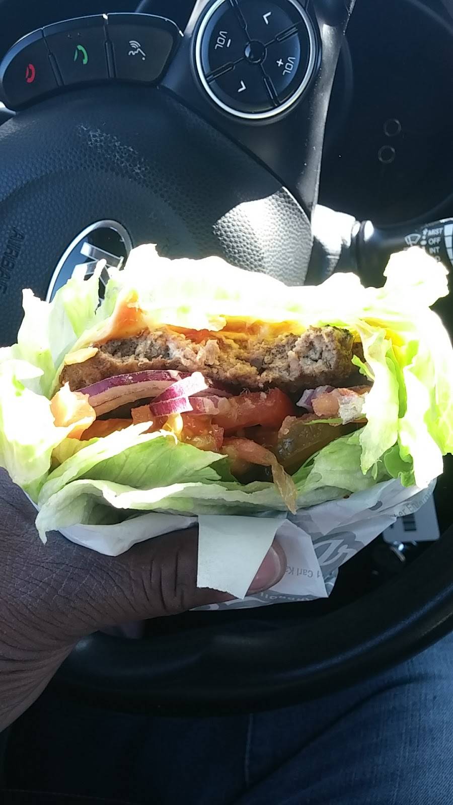 Carls Jr. | restaurant | 112 NW 23rd St, Oklahoma City, OK 73103, USA | 4055281720 OR +1 405-528-1720