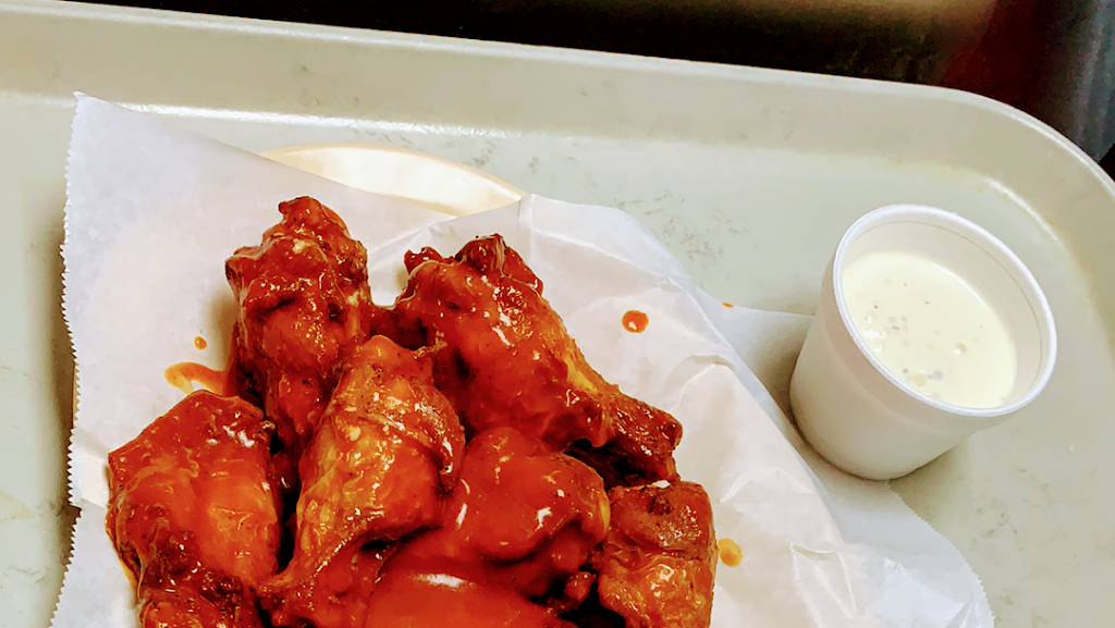 Tasty Wings and Philly sub | restaurant | 12101 Greenville Ave 100 A, Dallas, TX 75243, USA | 9726439397 OR +1 972-643-9397