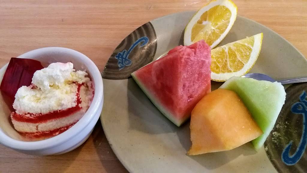 Super Buffet | restaurant | 1405 E Yosemite Ave, Manteca, CA 95336, USA | 2098258998 OR +1 209-825-8998