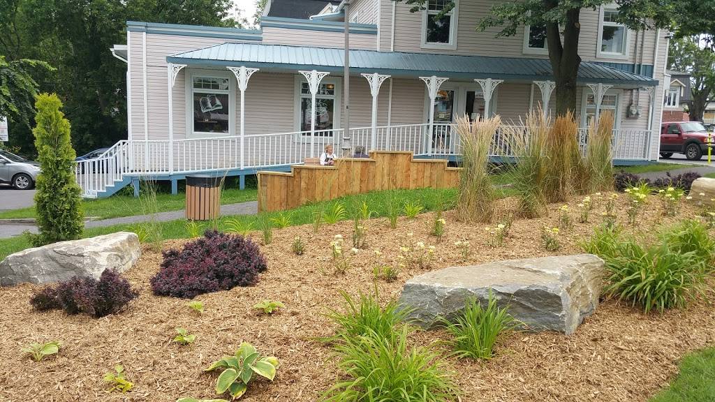 RESTAURANT Café Le Signet | restaurant | 295 Boulevard Sainte-Rose, Laval, QC H7L 1M1, Canada | 4506251222 OR +1 450-625-1222