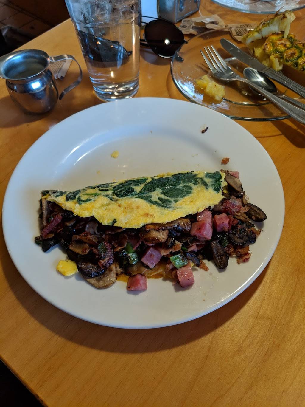 Glenwood | restaurant | 2588 Willamette St, Eugene, OR 97405, USA | 5416878201 OR +1 541-687-8201