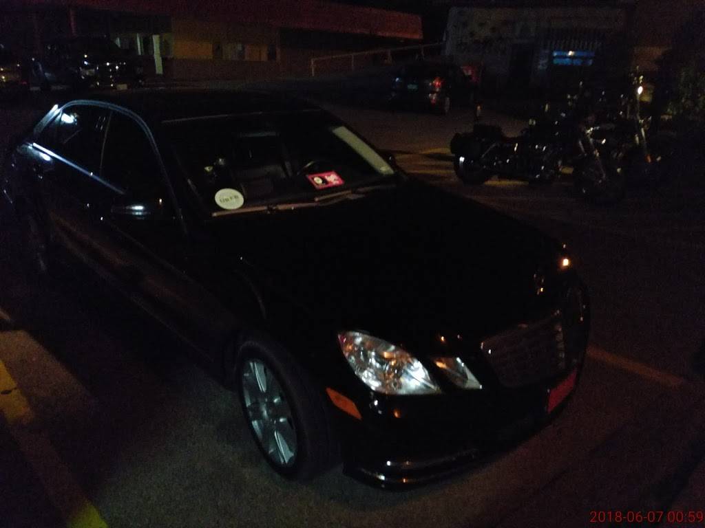 El 33 | restaurant | 3998 Doniphan Dr, El Paso, TX 79922, USA | 9155812067 OR +1 915-581-2067