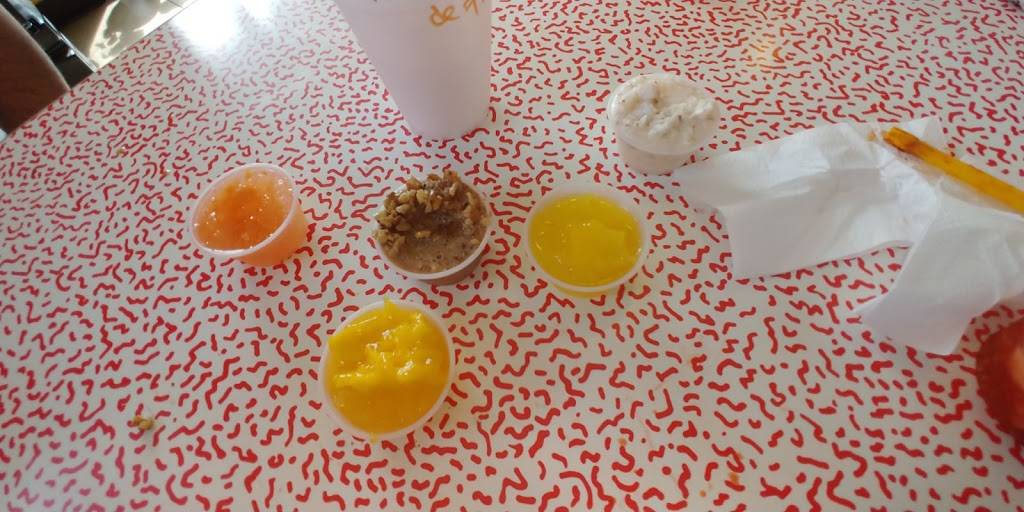 Raspados La Fruta Loca | restaurant | 12010 W Thunderbird Rd, El Mirage, AZ 85335, USA | 6024199428 OR +1 602-419-9428