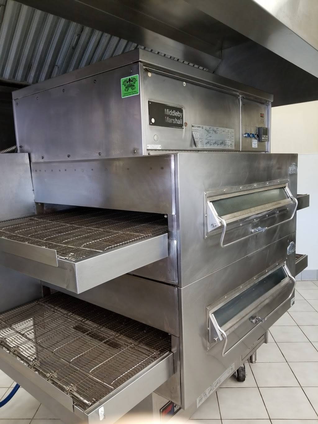 Papa Johns Pizza | restaurant | 3804 W Elm St, McHenry, IL 60050, USA | 8153857272 OR +1 815-385-7272