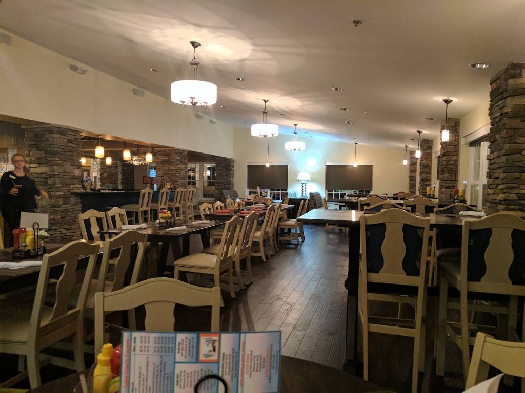 Lake Izac Tavern | restaurant | 174 Horseshoe Cir, Gordonsville, VA 22942, USA | 54083294009590 OR +1 540-832-9400 ext. 9590