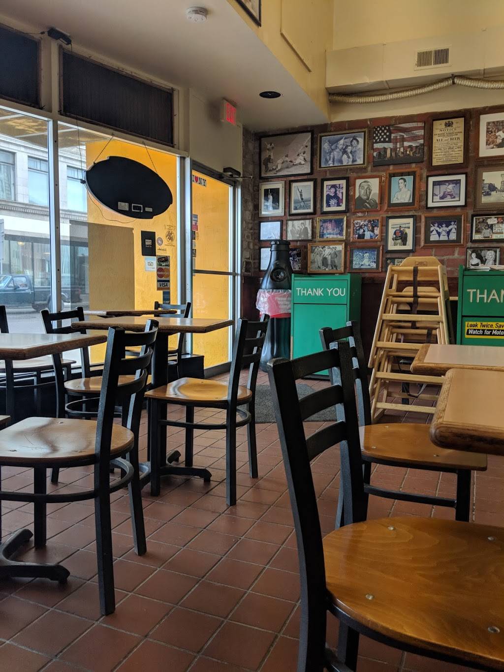 Cams New York Pizzeria | restaurant | 25 Public Square, Watertown, NY 13601, USA | 3157798900 OR +1 315-779-8900