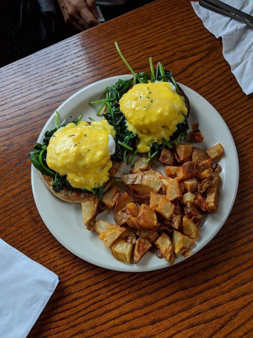 Sunday River Brewing Company | restaurant | 29 Sunday River Rd, Bethel, ME 04217, USA | 2078244253 OR +1 207-824-4253