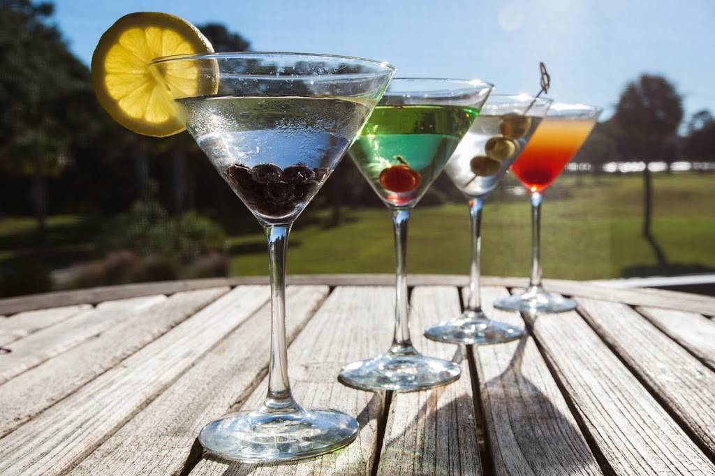 Bloody Point Golf Club & Resort | restaurant | 56 Fuskie Ln, Daufuskie Island, SC 29915, USA | 8433413030 OR +1 843-341-3030