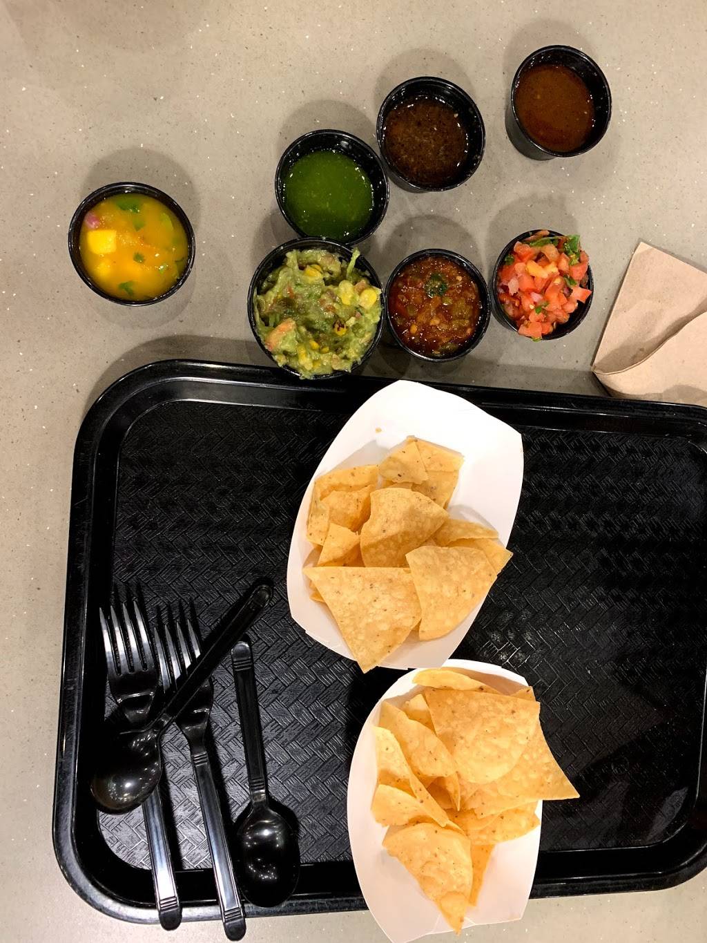 Baja Fresh Mexican Grill | restaurant | 14622 Ventura Blvd, Sherman Oaks, CA 91403, USA | 8187890602 OR +1 818-789-0602