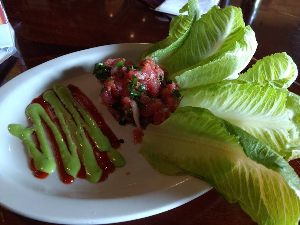 Fusion Lounge | restaurant | 2704 Hartnell Ave, Redding, CA 96002, USA | 5307681360 OR +1 530-768-1360