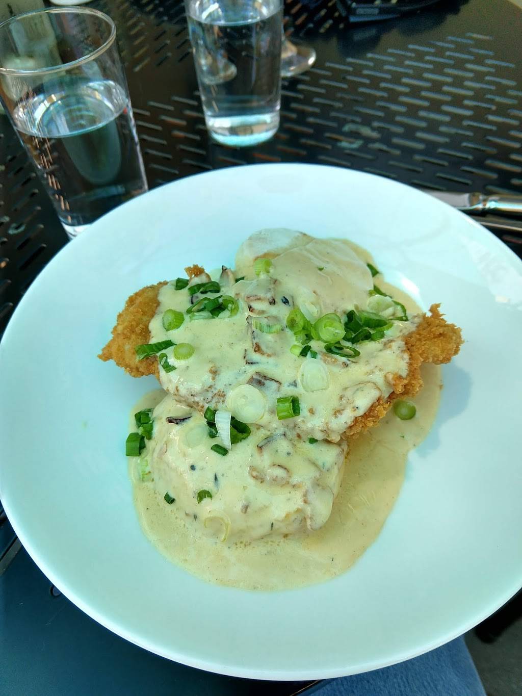 Relish | restaurant | 6637 SE Milwaukie Ave, Portland, OR 97202, USA | 5032083442 OR +1 503-208-3442