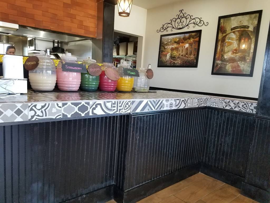 Red Pepper | restaurant | 5022 Dyer St, El Paso, TX 79930, USA | 9158814600 OR +1 915-881-4600