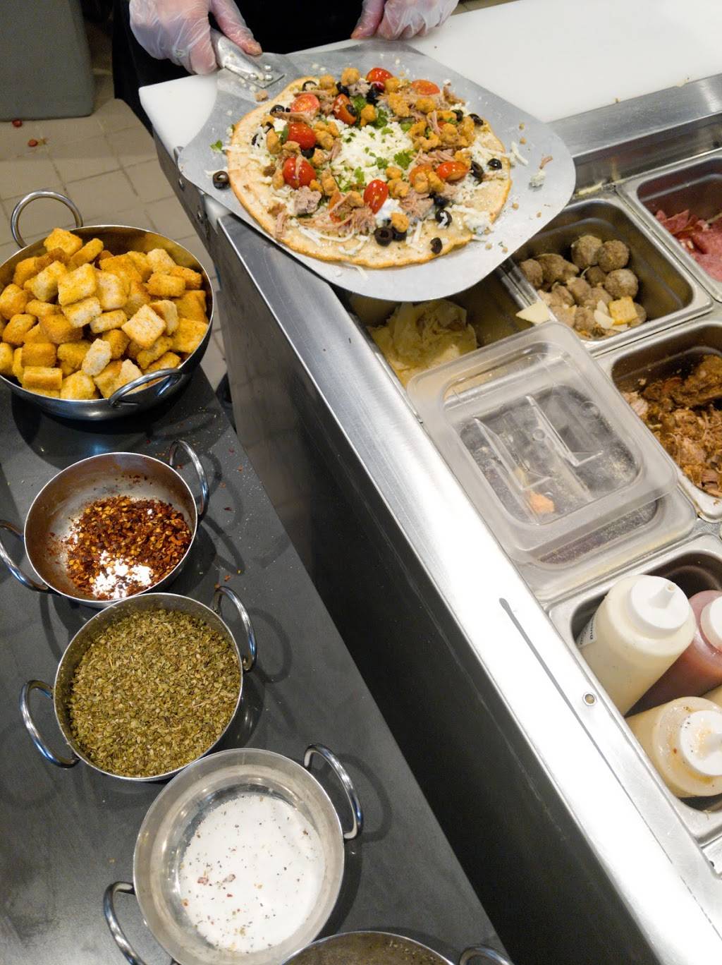 Pieology Pizzeria El Paso, Towne Marketplace | restaurant | 6450 N Desert Blvd Suite G101-102, El Paso, TX 79912, USA | 9152391000 OR +1 915-239-1000