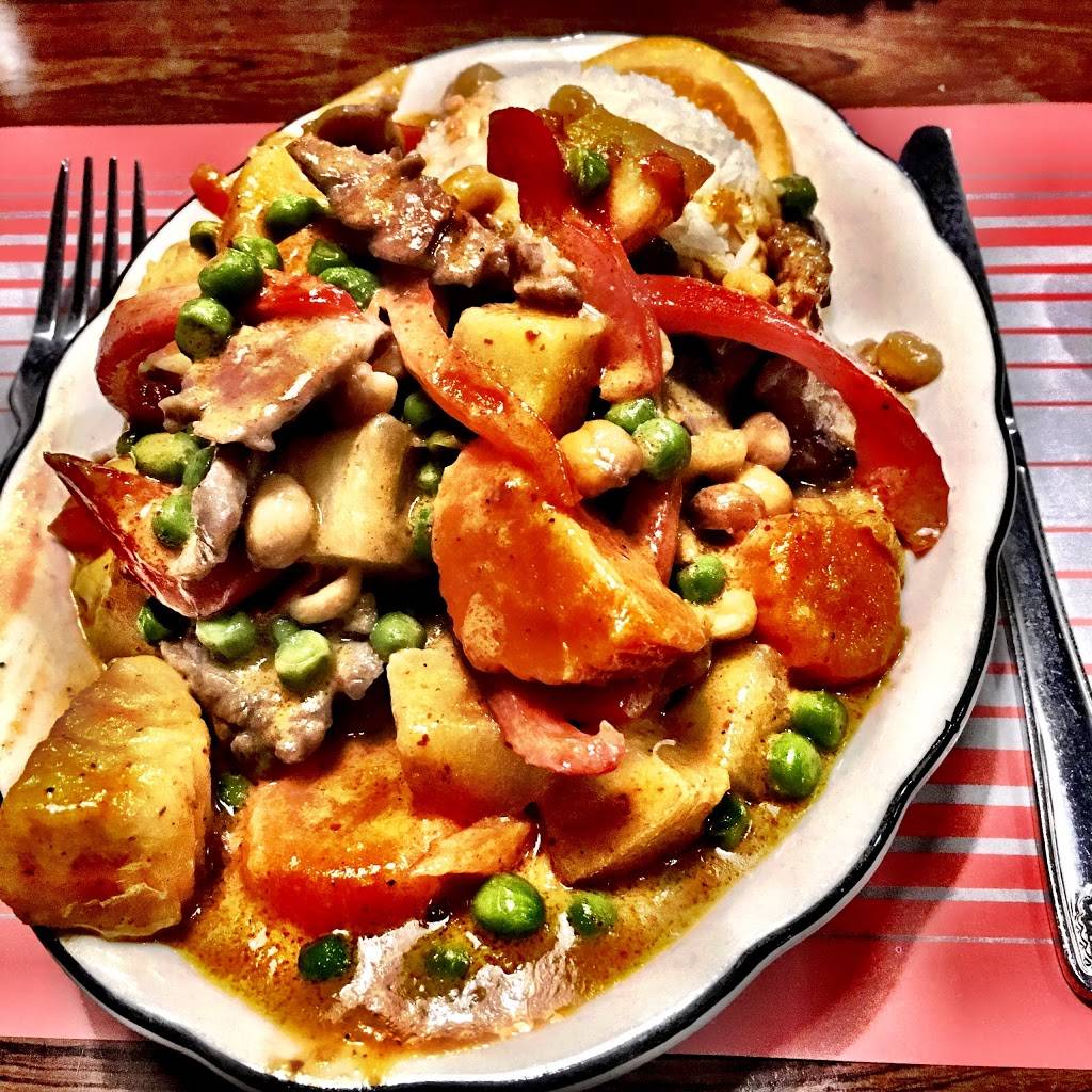 Kowloon Restaurant | restaurant | 948 Broadway, Saugus, MA 01906, USA | 7812330077 OR +1 781-233-0077