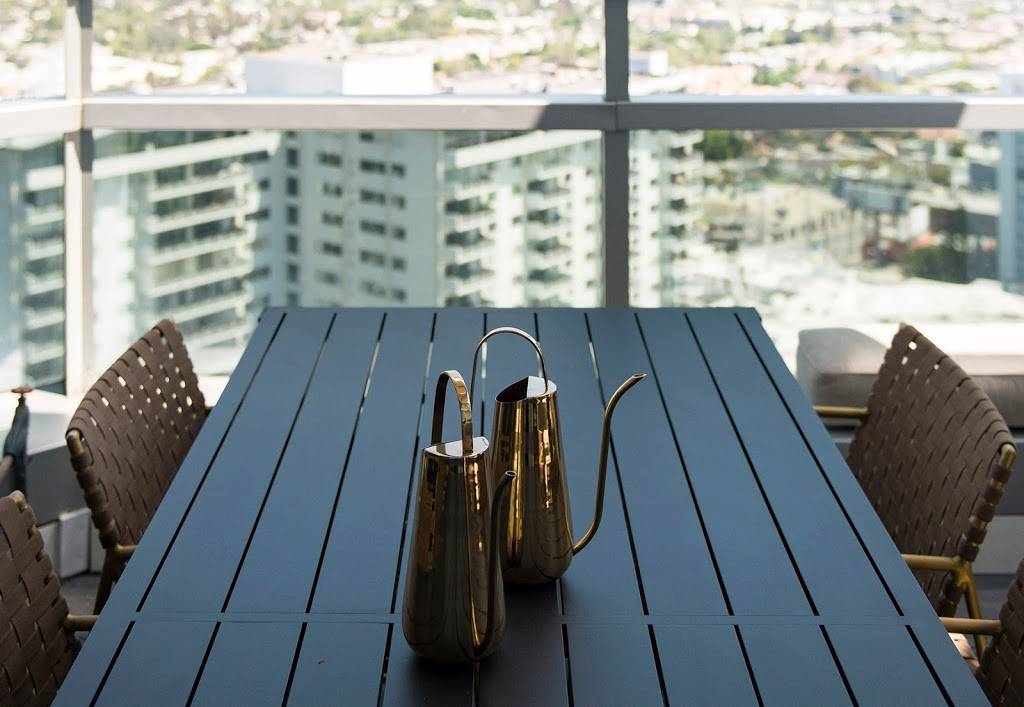 Hills Penthouse West Hollywood | cafe | 8560 Sunset Blvd, West Hollywood, CA 90069, USA | 3104057910 OR +1 310-405-7910