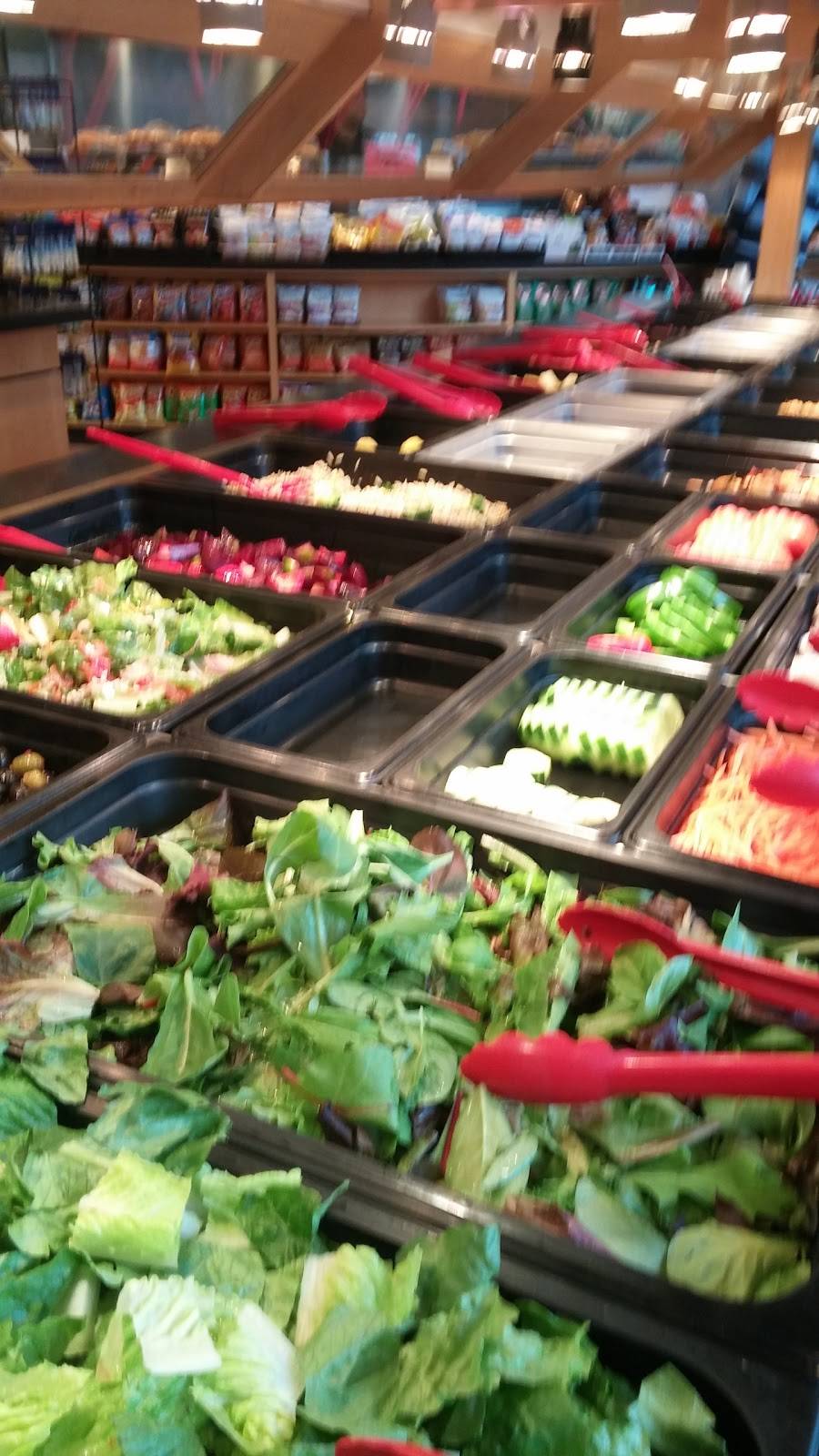 Universal Gourmet II, Inc | meal takeaway | 8020 Towers Crescent Dr, Vienna, VA 22182, USA | 7033564095 OR +1 703-356-4095