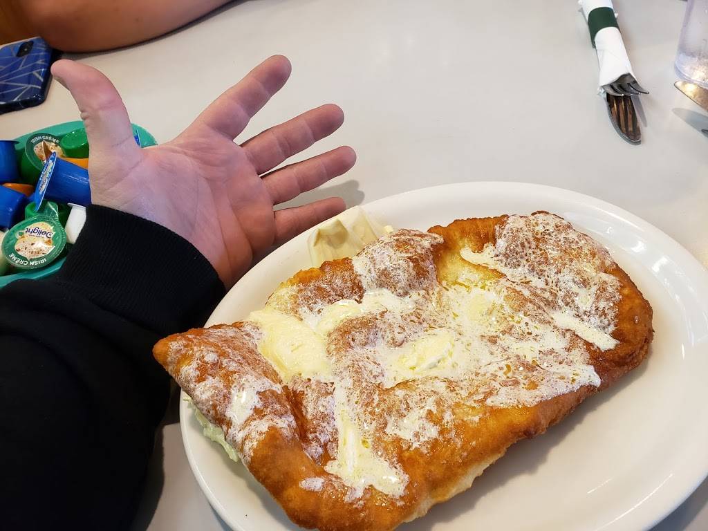 Granny Annies Family Restaurant and Banquet Center (Kaysville) | restaurant | 286 N 400 W, Kaysville, UT 84037, USA | 8015448817 OR +1 801-544-8817