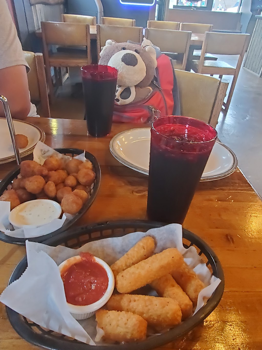 Pickaxe Pizza | restaurant | 1640 Miner St, Idaho Springs, CO 80452, USA | 3035672148 OR +1 303-567-2148