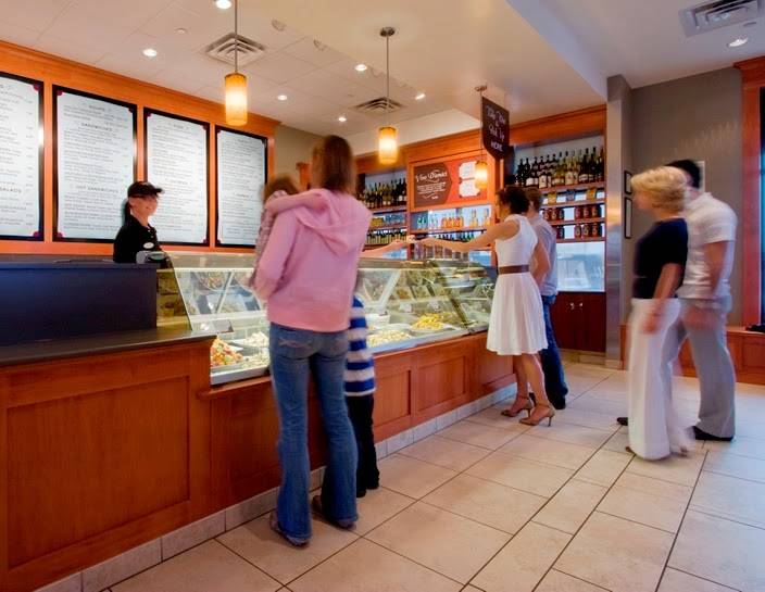 DAmico & Sons | restaurant | 1490 County B Rd W, St Paul, MN 55113, USA | 6516337667 OR +1 651-633-7667